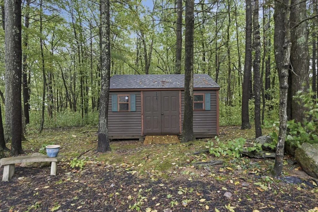 Photo of 9 Fox Run Dr