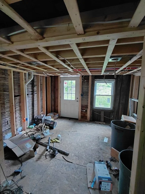 Photo of 247 Pecks Rd