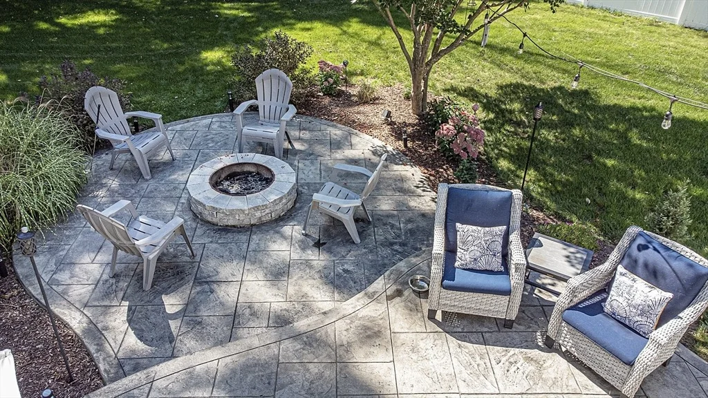 Photo of 133 Cardinal Way