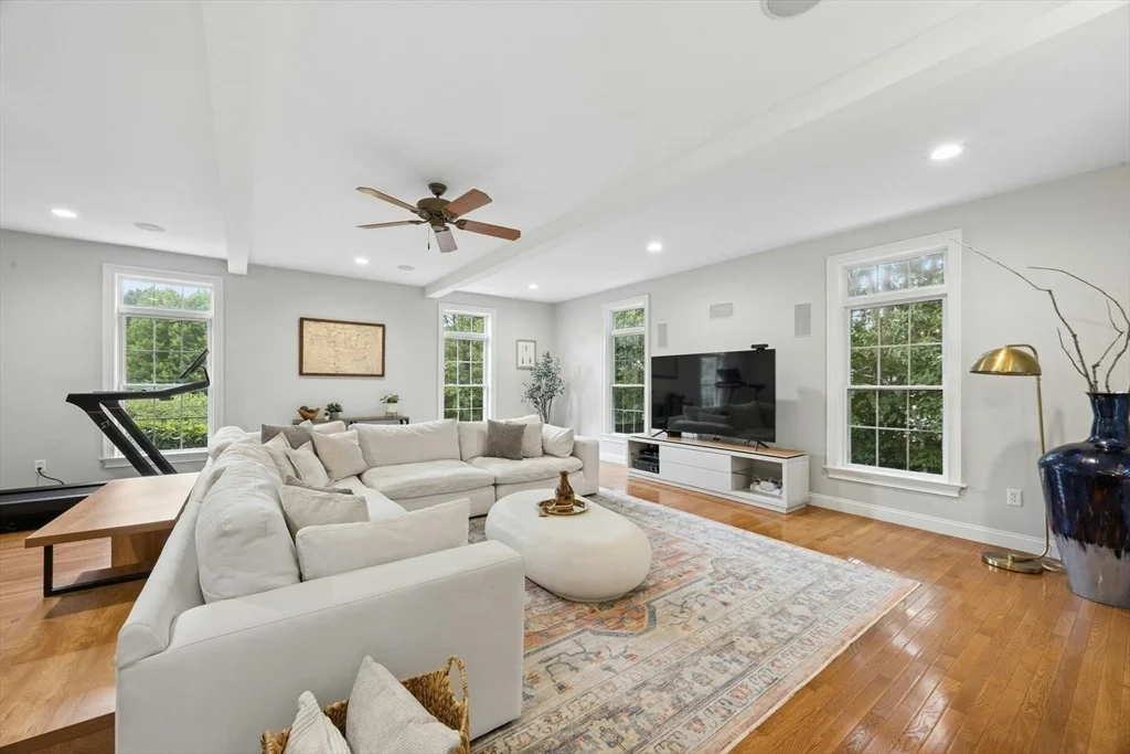 Photo of 33 Dairy Drive