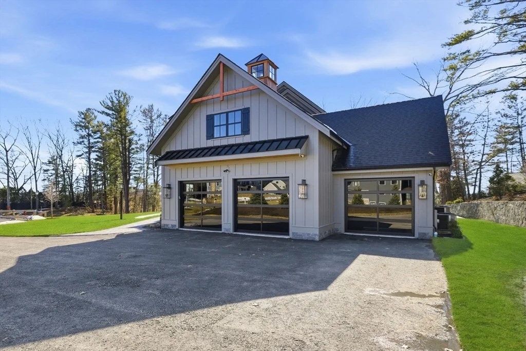 Photo of 9 Tuttle Lane