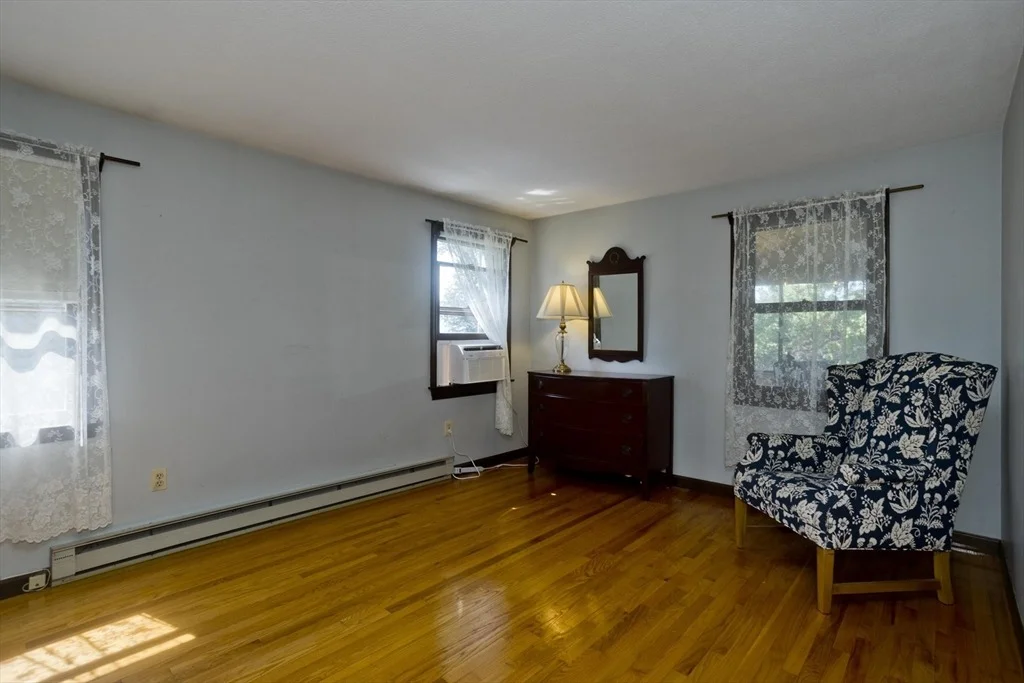 Photo of 9 Dowds Ln