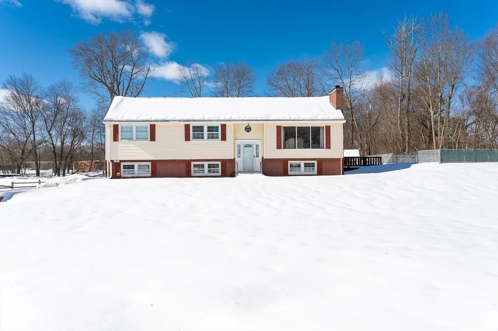 Photo of 123 Flower Lane