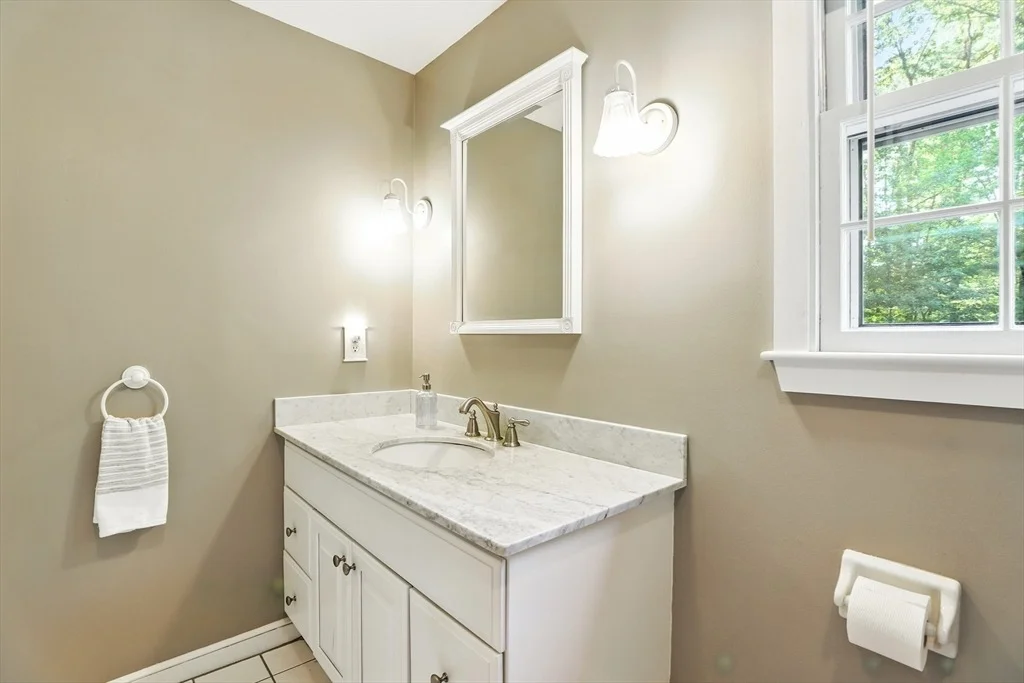 Photo of 7 Carl Rd