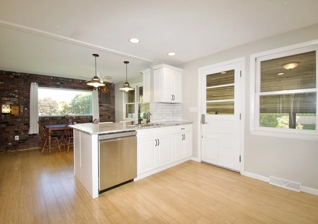 Photo of 2 Barton St