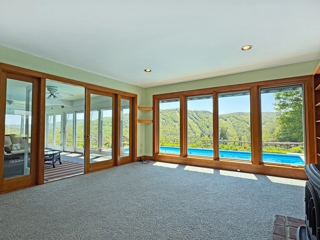 Photo of 85 Warfield Road