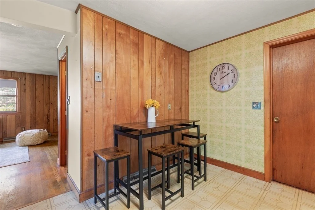 Photo of 7 Debra Ln