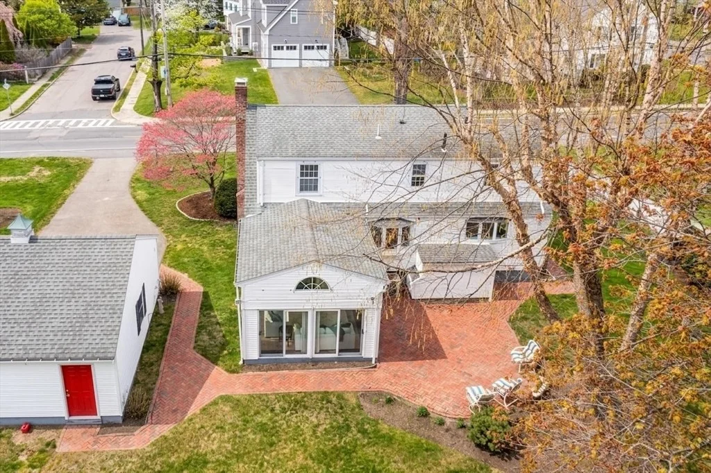 Photo of 250 Bacon St