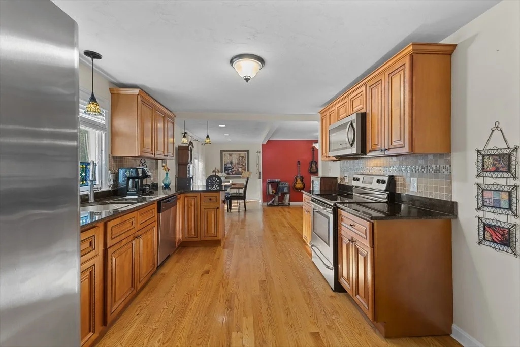 Photo of 31 Mixter Rd