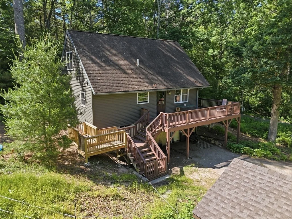 Photo of 93 Beaver Lake Rd
