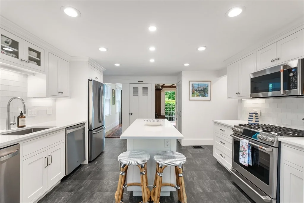 Photo of 295 Concord Road