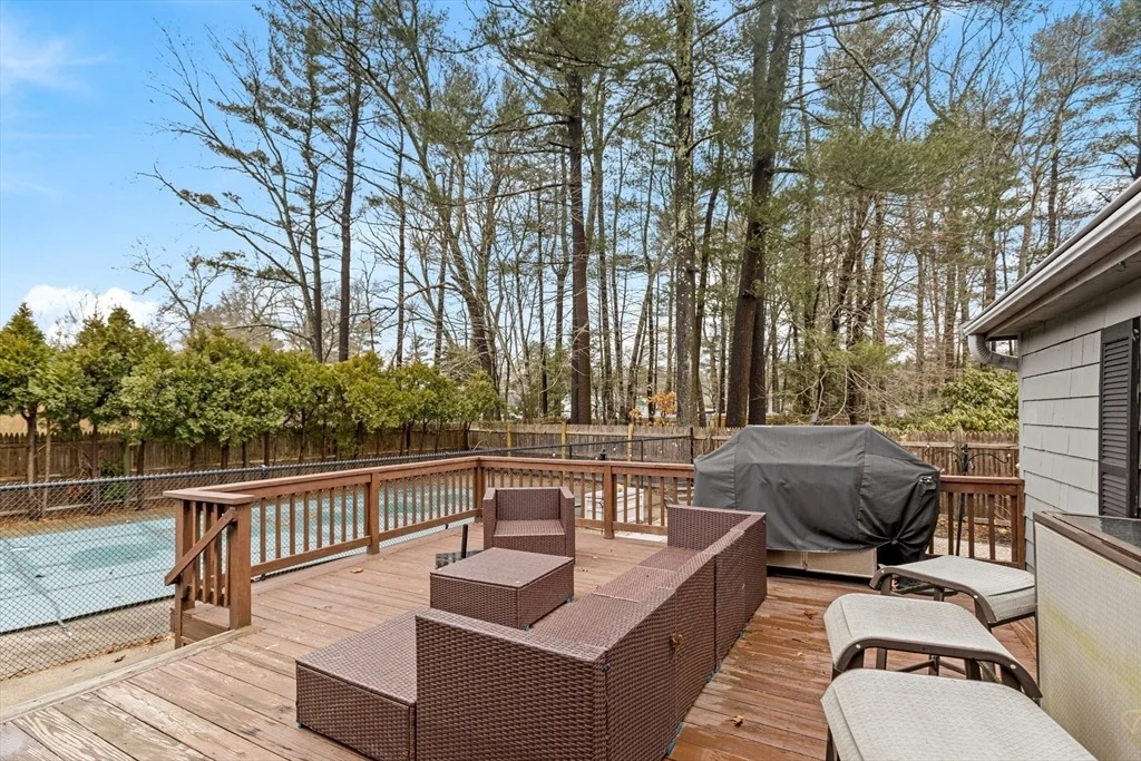 Photo of 75 Pine Haven Circle