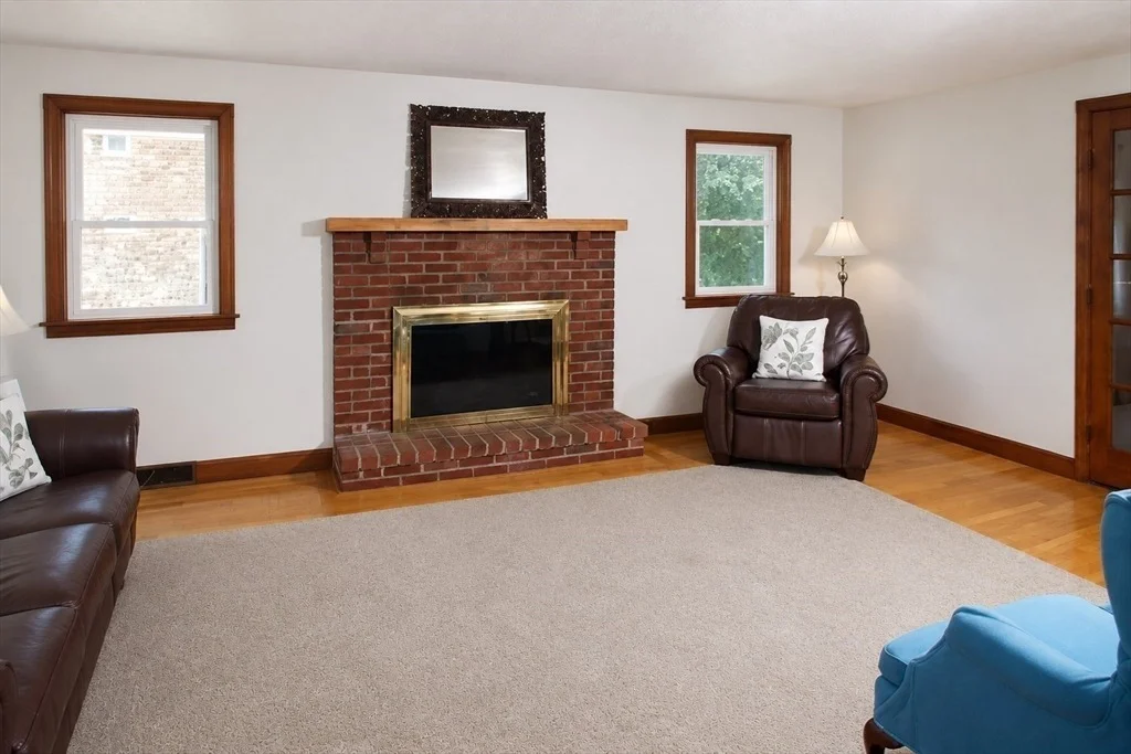 Photo of 84 Newport Road