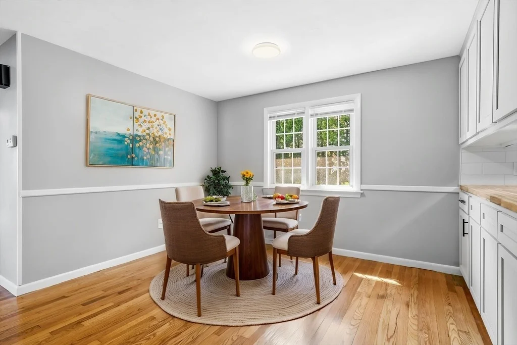 Photo of 192 Birchland Ave