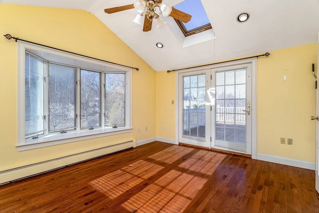 Photo of 4 Madigan Ln
