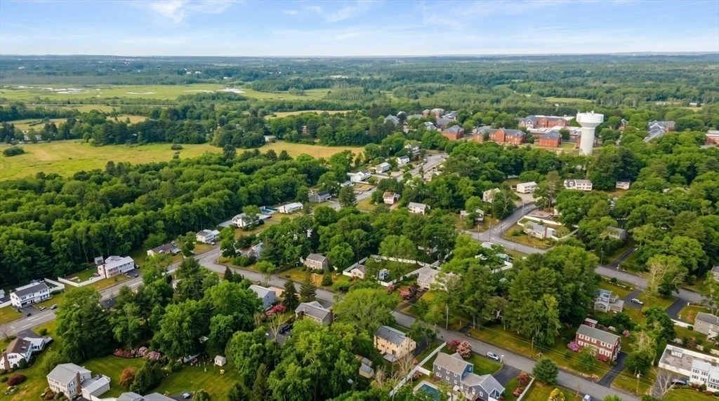 Photo of 11 Longmeadow Road