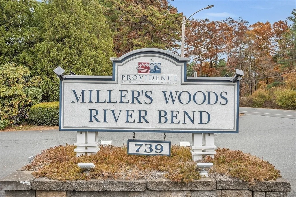 Photo of 74 Earl Drive