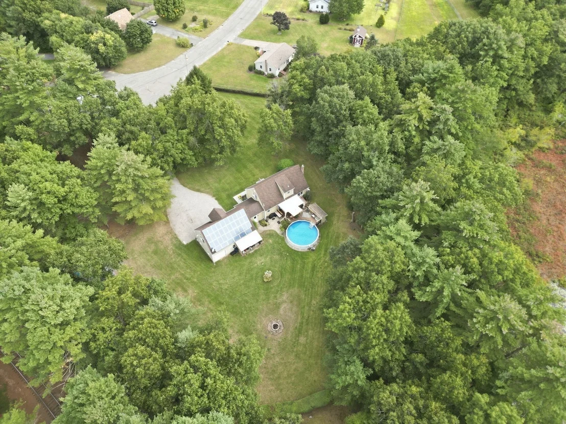 Photo of 6 Brittany Dr