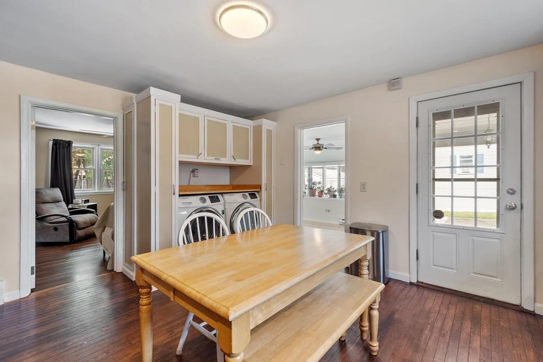Photo of 160 Jackson St