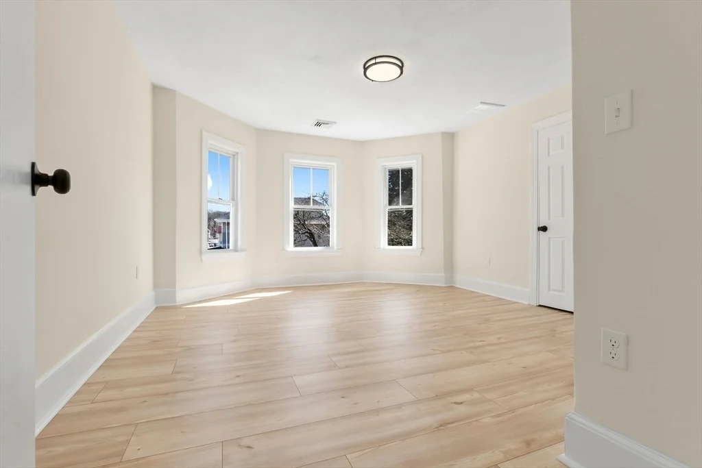 Photo of 19 Laurel St