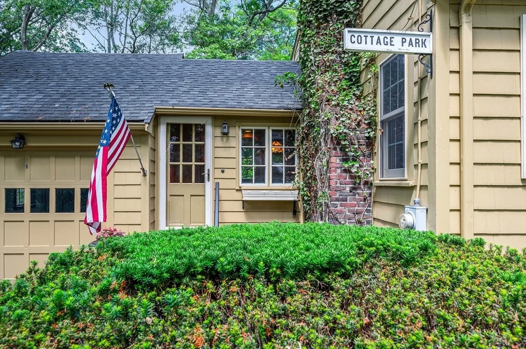 Photo of 16 Cottage Park