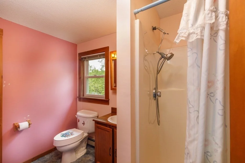 Photo of 343 Lake Road