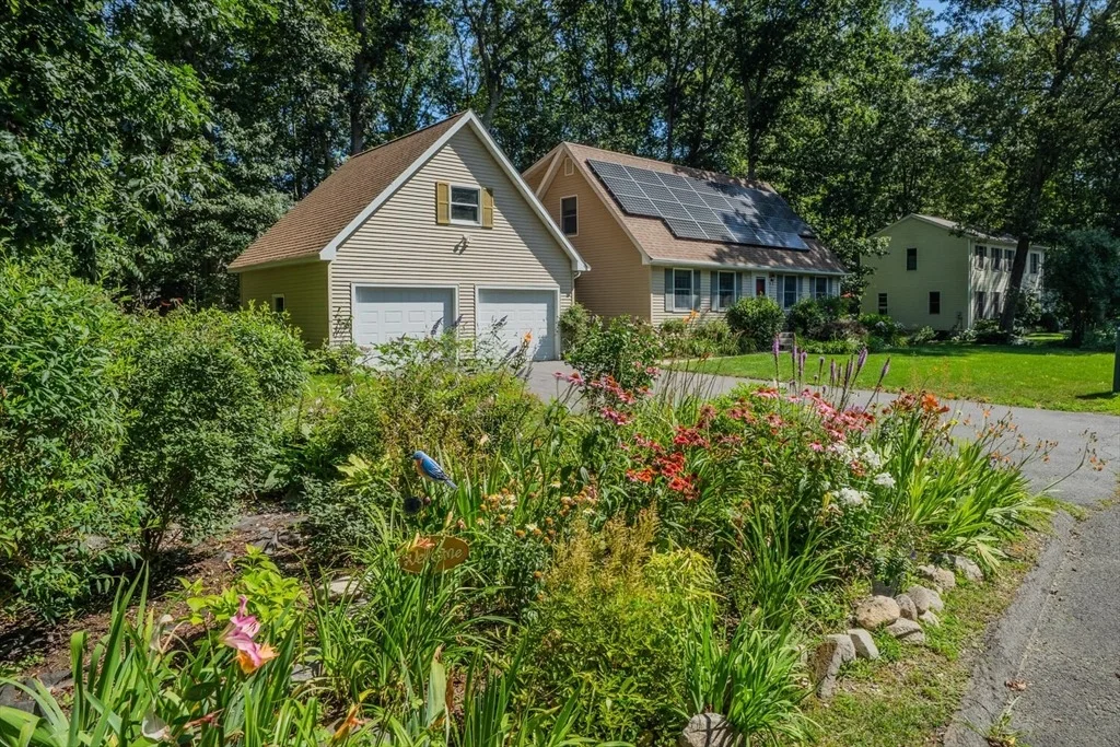 Photo of 138 Overlook Dr