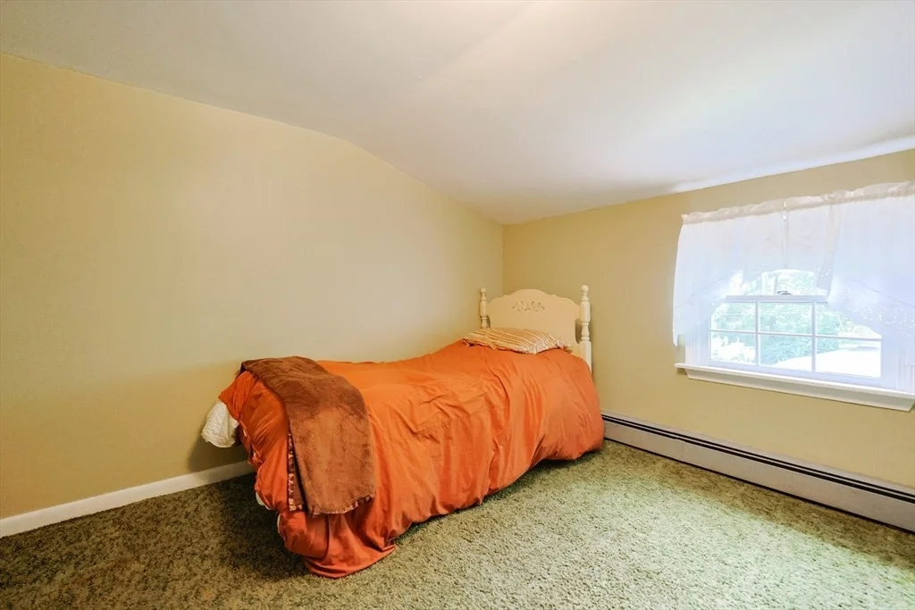 Photo of 179 Whitins Road