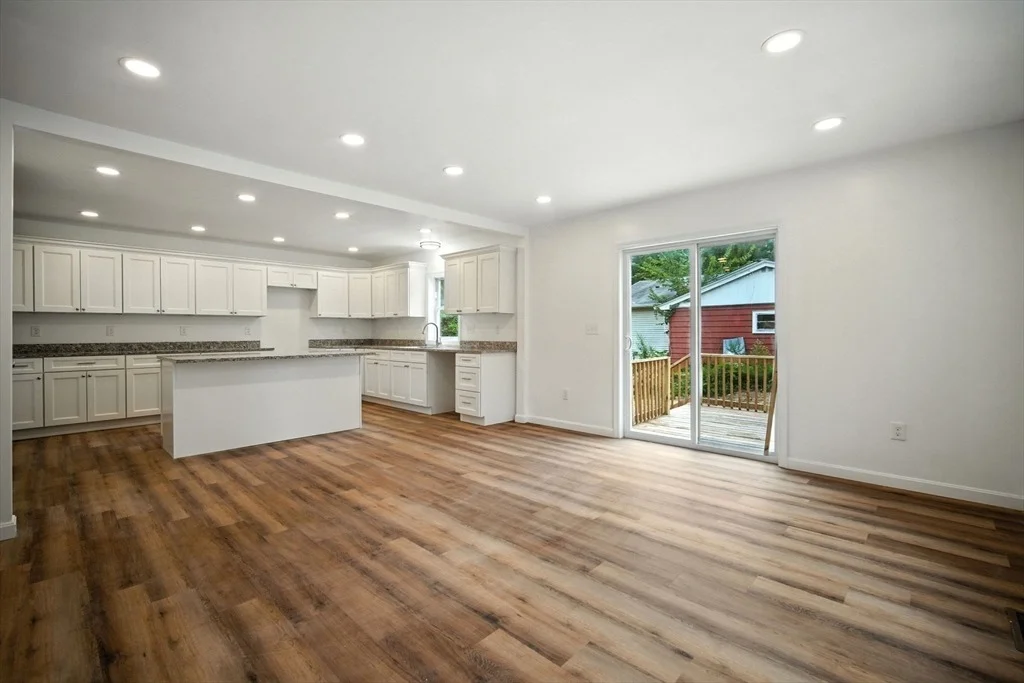 Photo of 150 Seymour Ave