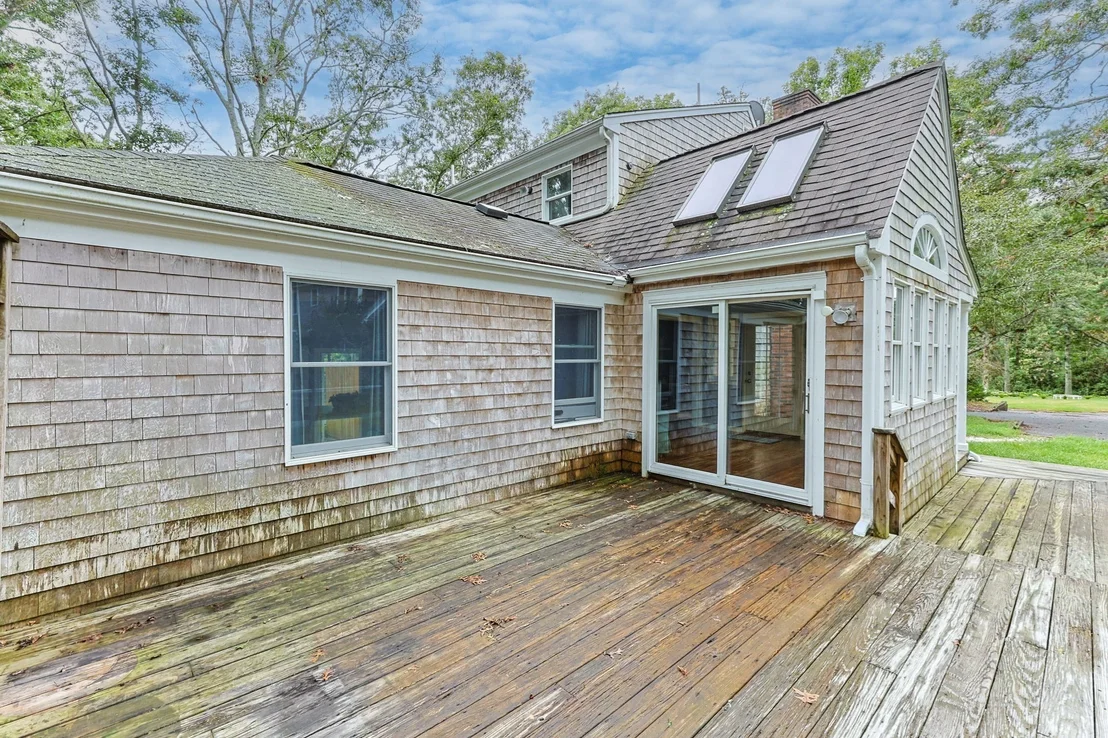 Photo of 2 Sharon Ln