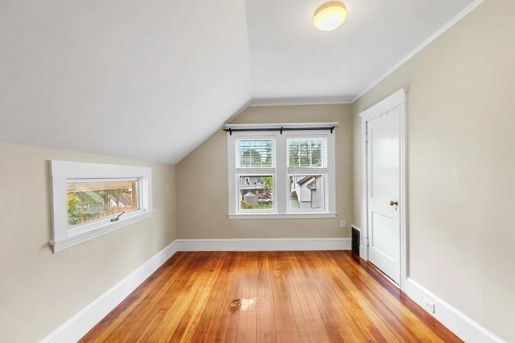 Photo of 19 Brooklawn Terrace