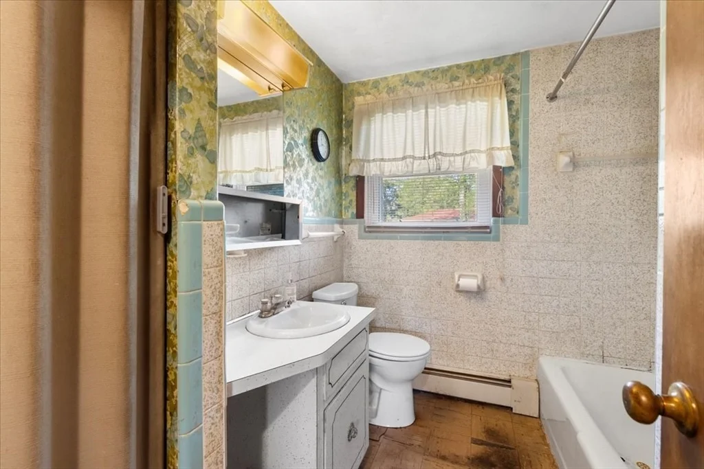 Photo of 33 Clara Rd