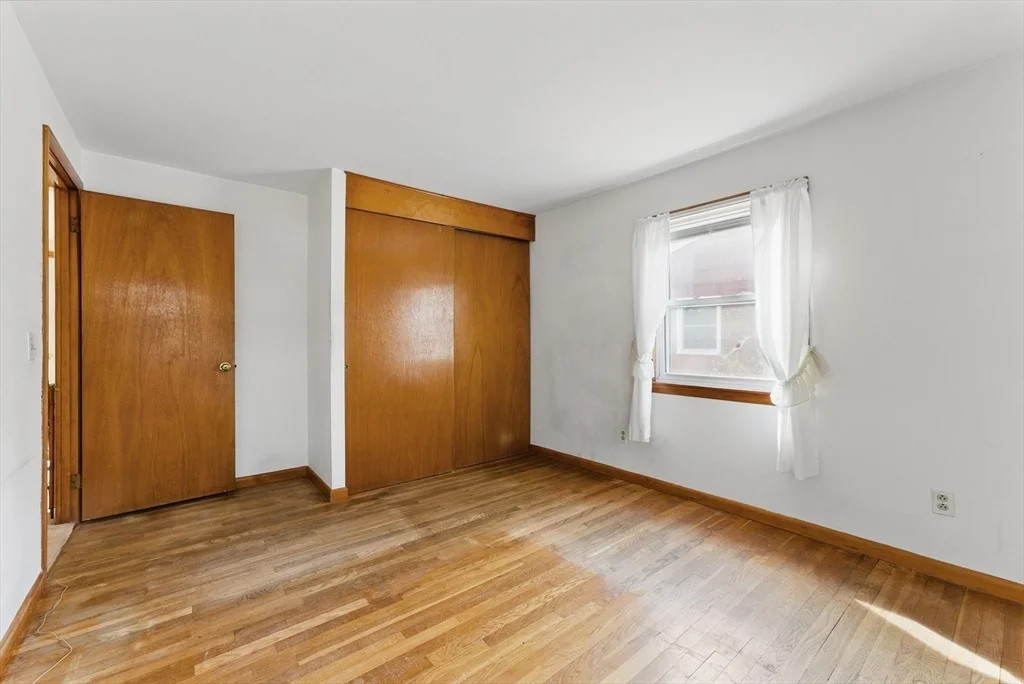 Photo of 52 Forest Glen Dr