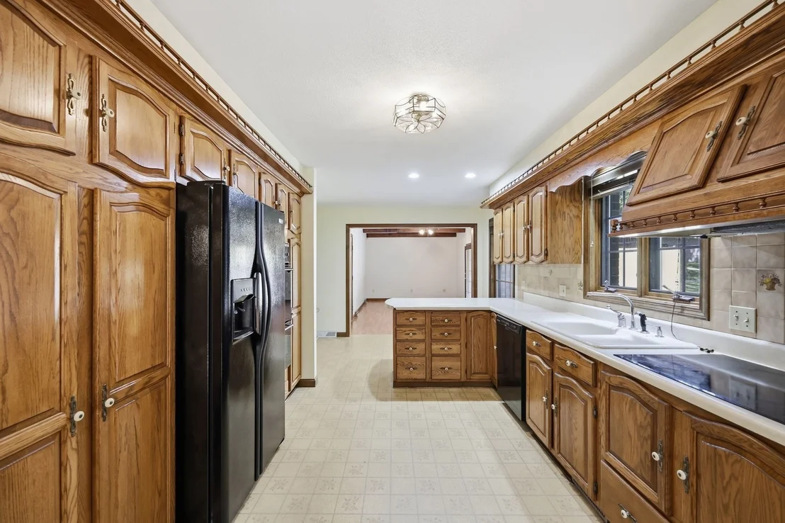 Photo of 227 Telegraph Ave