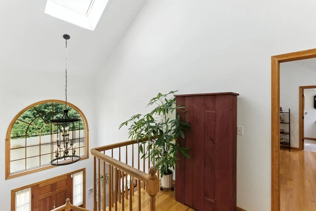 Photo of 7 Palis Dr
