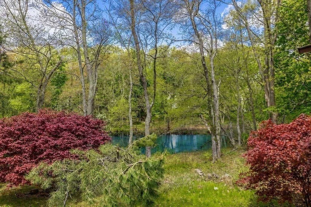 Photo of 58 Solomon Pierce Rd