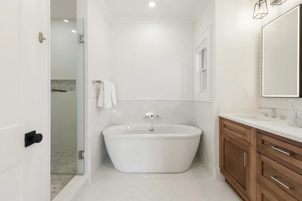 Photo of 1124 Chestnut St