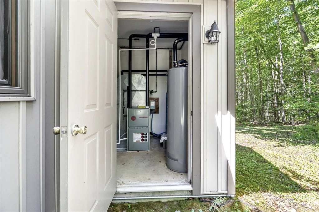 Photo of 345 Harvey Rd