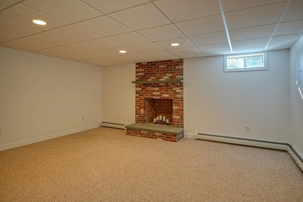 Photo of 268 Main St