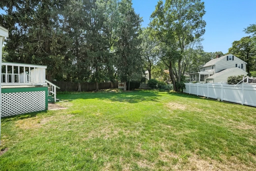 Photo of 40 Fairway Drive