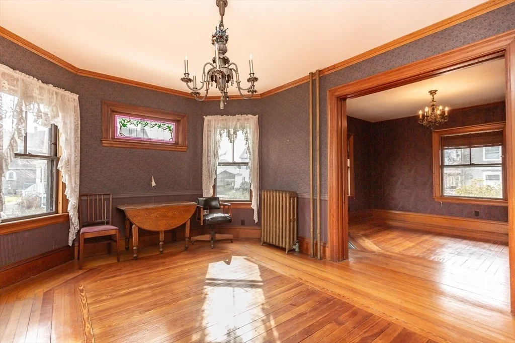 Photo of 445 Madison St