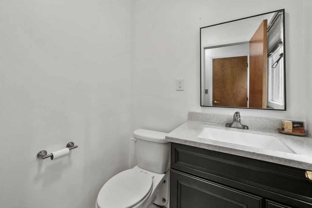 Photo of 1 Hemlock Dr