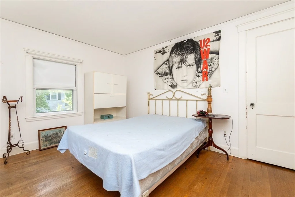 Photo of 108 Warren Rd