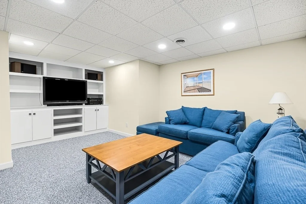 Photo of 1 Woronoco Dr