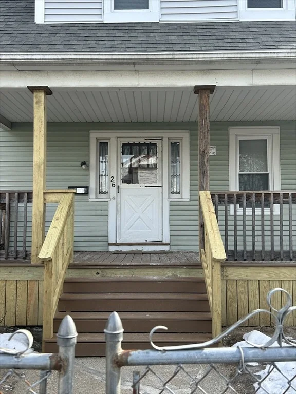 Photo of 26 Greenacre Sq