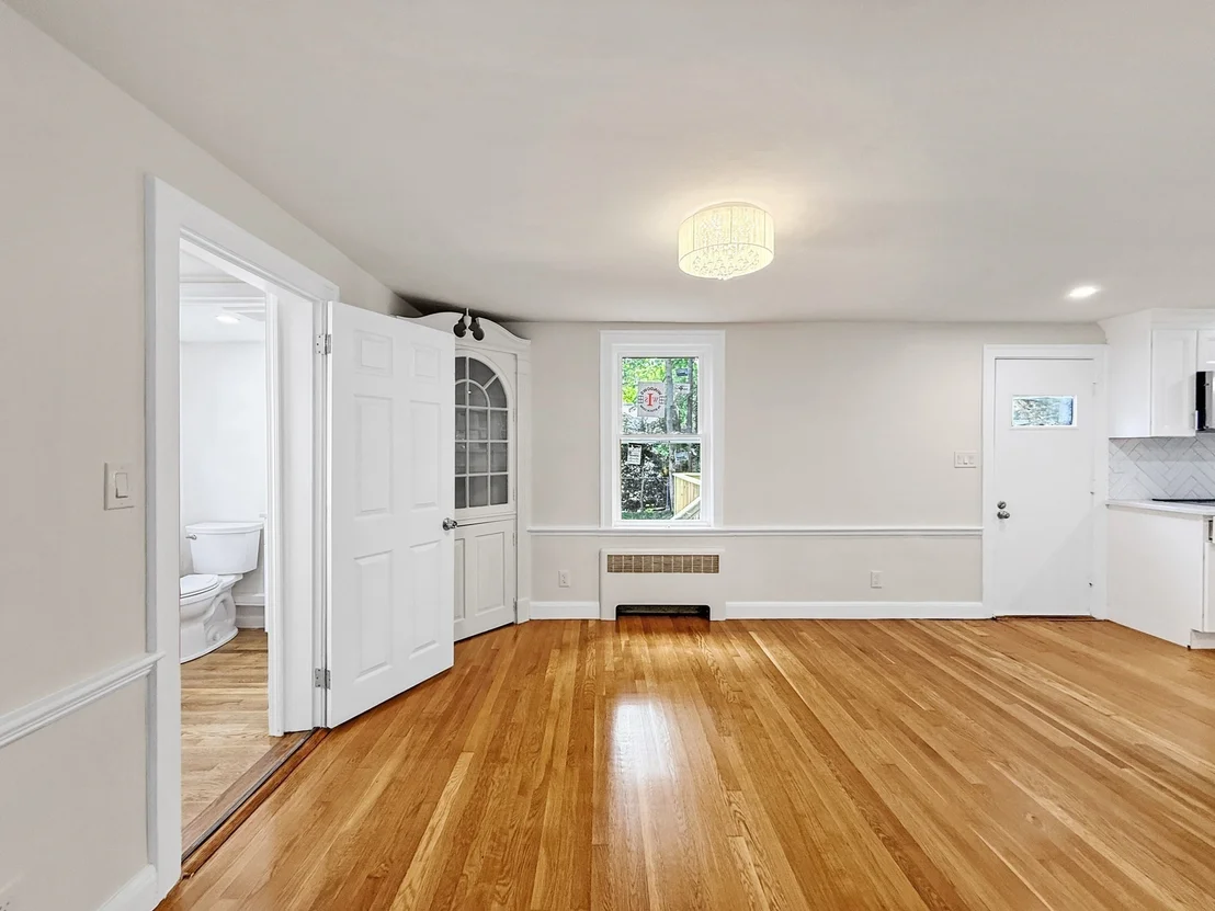 Photo of 32 Grant Rd