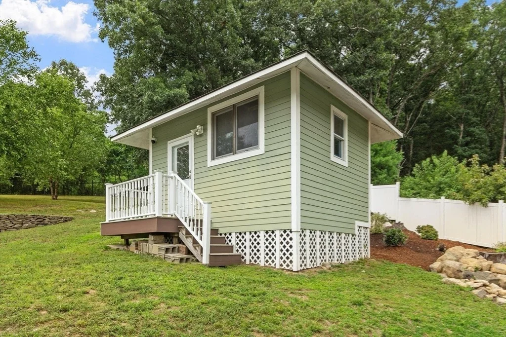 Photo of 60 Murphy