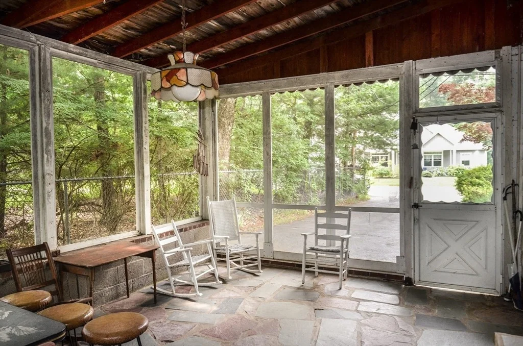 Photo of 240 Gates Pond Rd