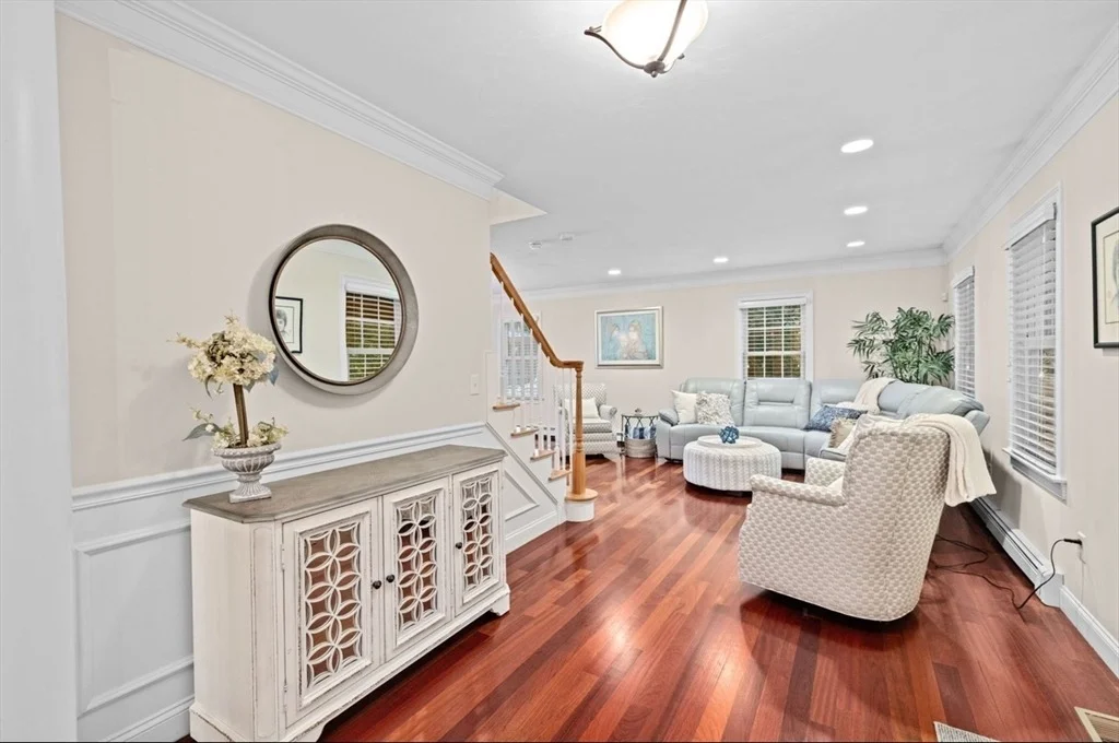 Photo of 79 Peabody Rd