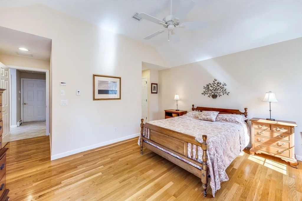Photo of 80 Clipper Way